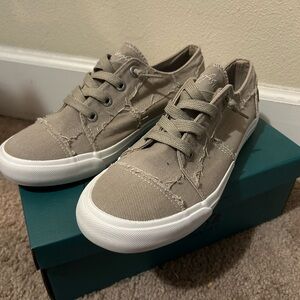Blowfish Women’s Shoes